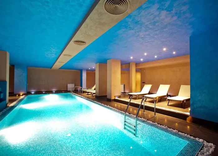 Retreat Pool And Mountain Views Lägenhet